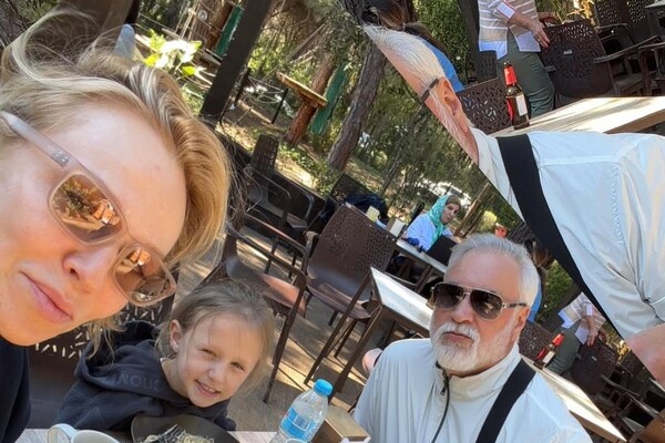 albinadzhanabaeva/Instagram   📷