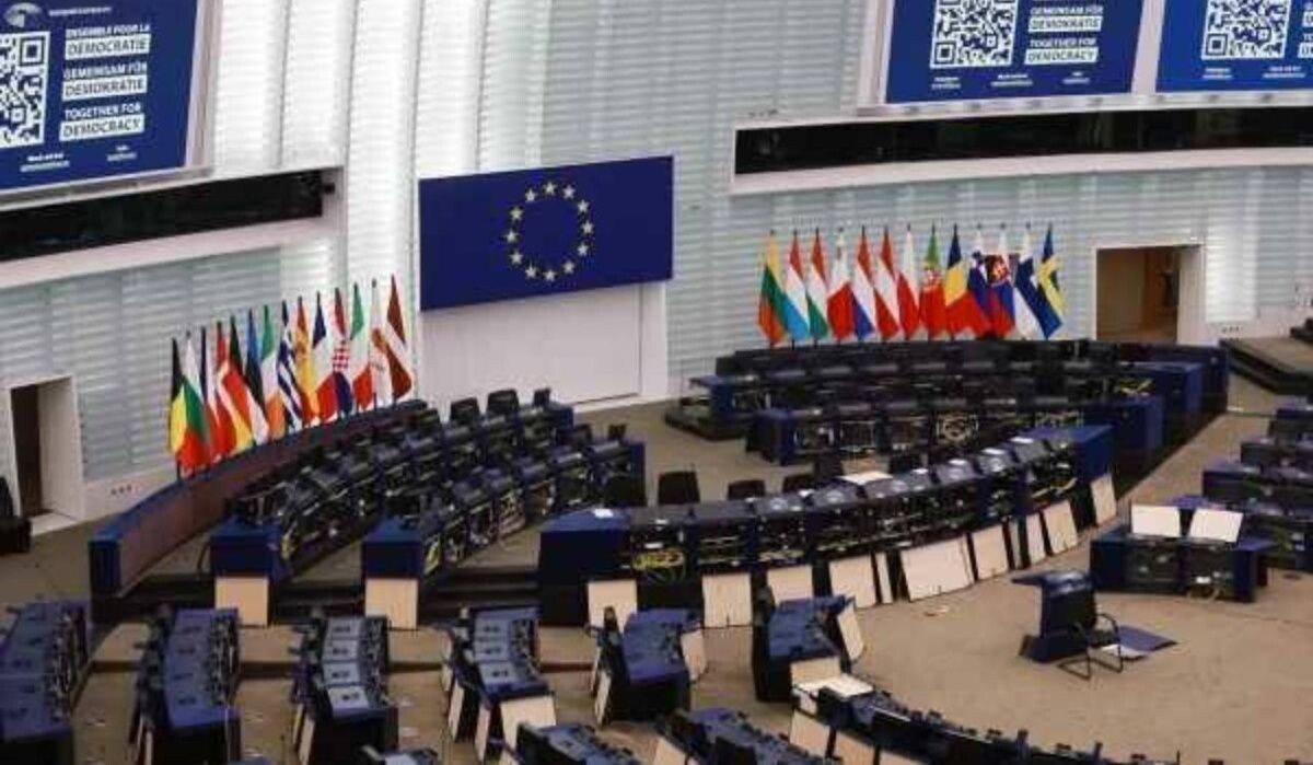     Европаоламент. Источник: rbc.ru Автор фото: Johannes Simon