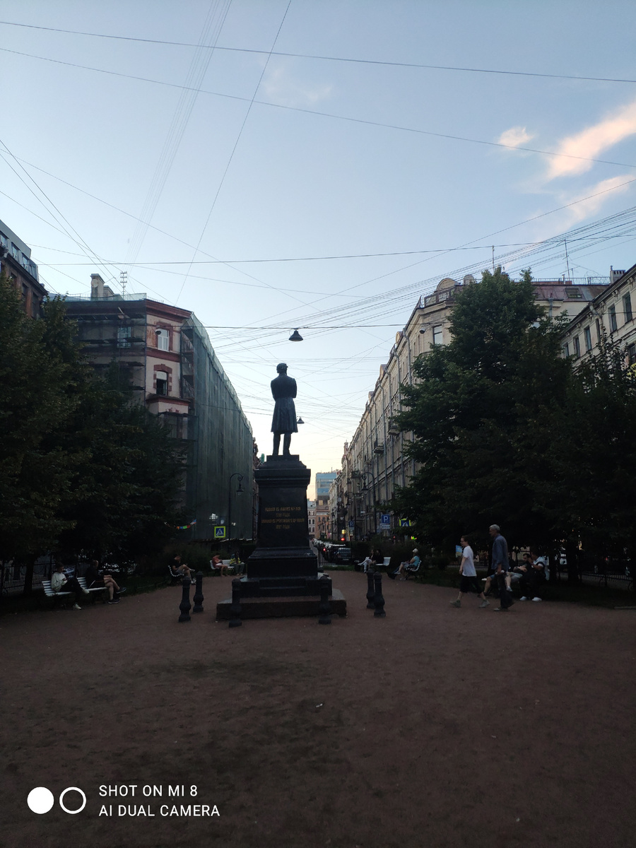 памятник Пушкину