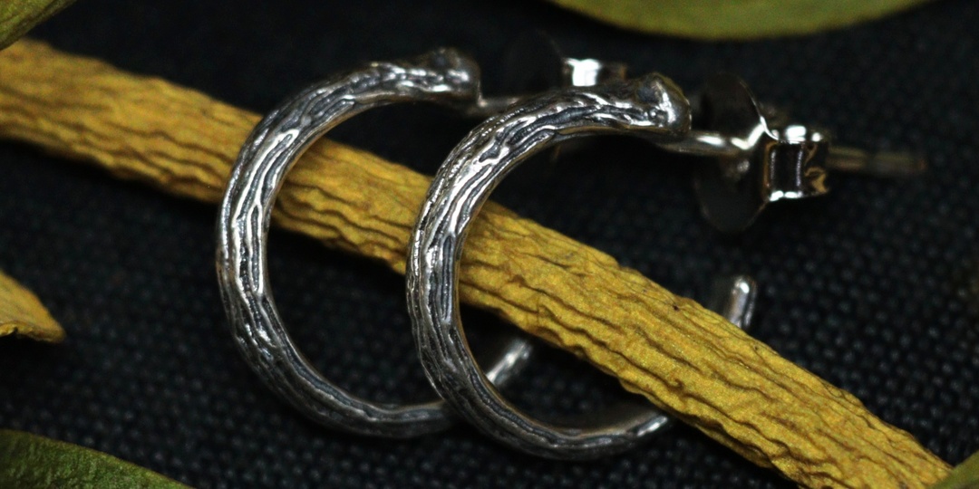 Серьги-полукольца "Ветви омелы"