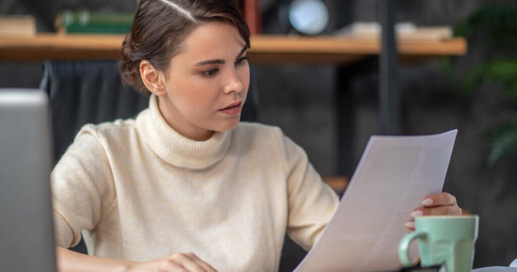 Как написать продающее резюме: структура и примеры