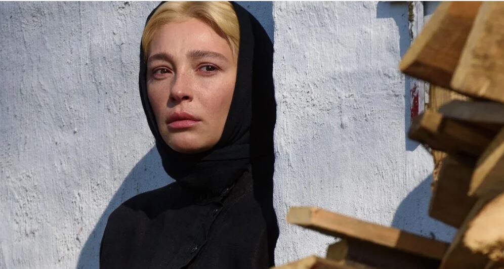    Фото: кадр из фильма "Монастырь"