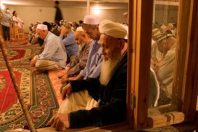    В таджикской мечети. Архивное фото. Источник: Asia-Plus
