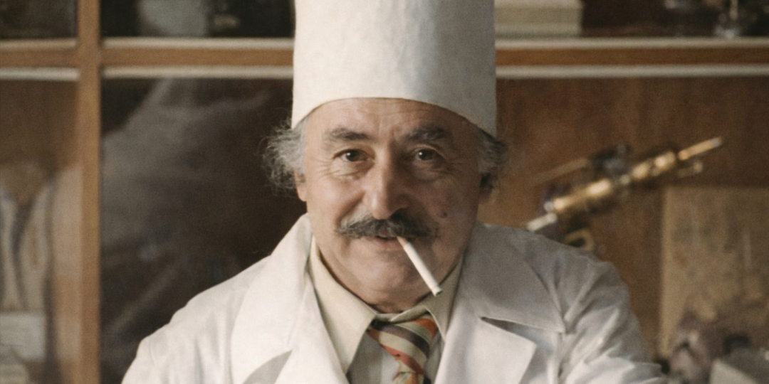 Сигареты вместо денег: 5 услуг в СССР, которые «оплачивали» пачкой Marlboro