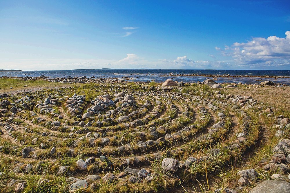 Каменные лабиринты.