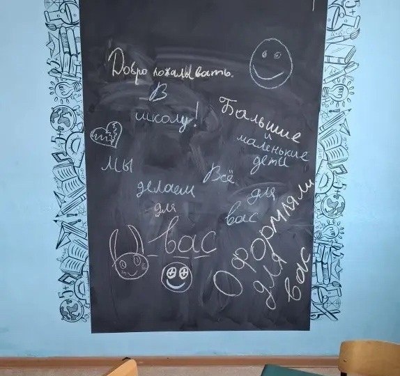 Шахматы, «настолки» и никакого стресса – в Запасноимбежской школе создали зону отдыха для детей