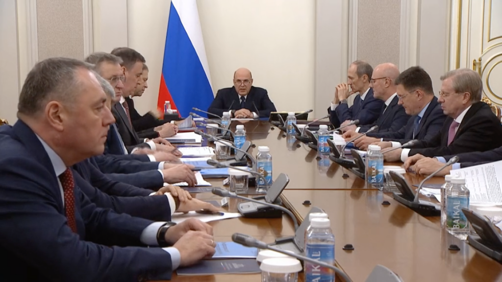      Правительство определило 300 профессий, необходимых для экономики России
