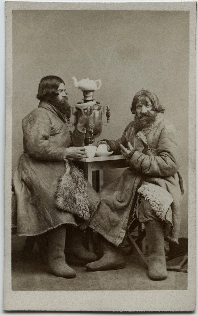 Чаепитие. Вильям Каррик,1860-е, г. Санкт-Петербург, из архива Сергея Максимишина.
