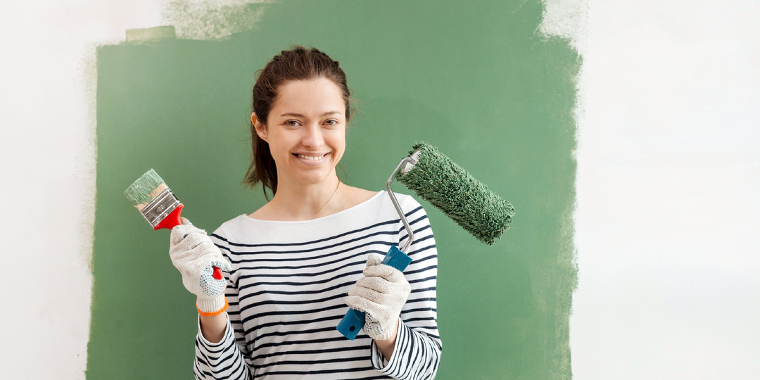 Покрасила стены. Теперь не могу войти на кухню😓