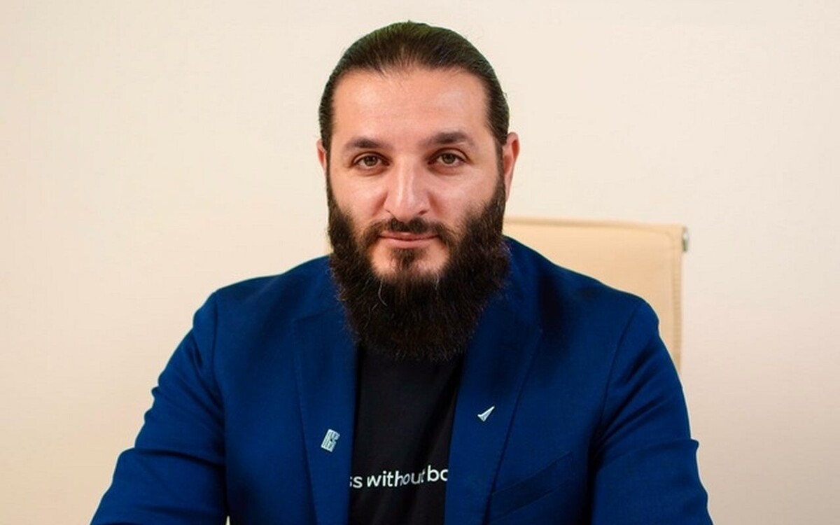    Поводом для первой ступени банкротства воронежского «бизнесмена с автобусом» стал долг в 3 млн рублей при чистой прибыли в 60 млн Фото из социальных сетей Герберта Хачатуряна