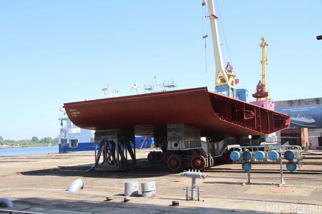 На судостроительном заводе / Фото: Корабел.Ру  📷
