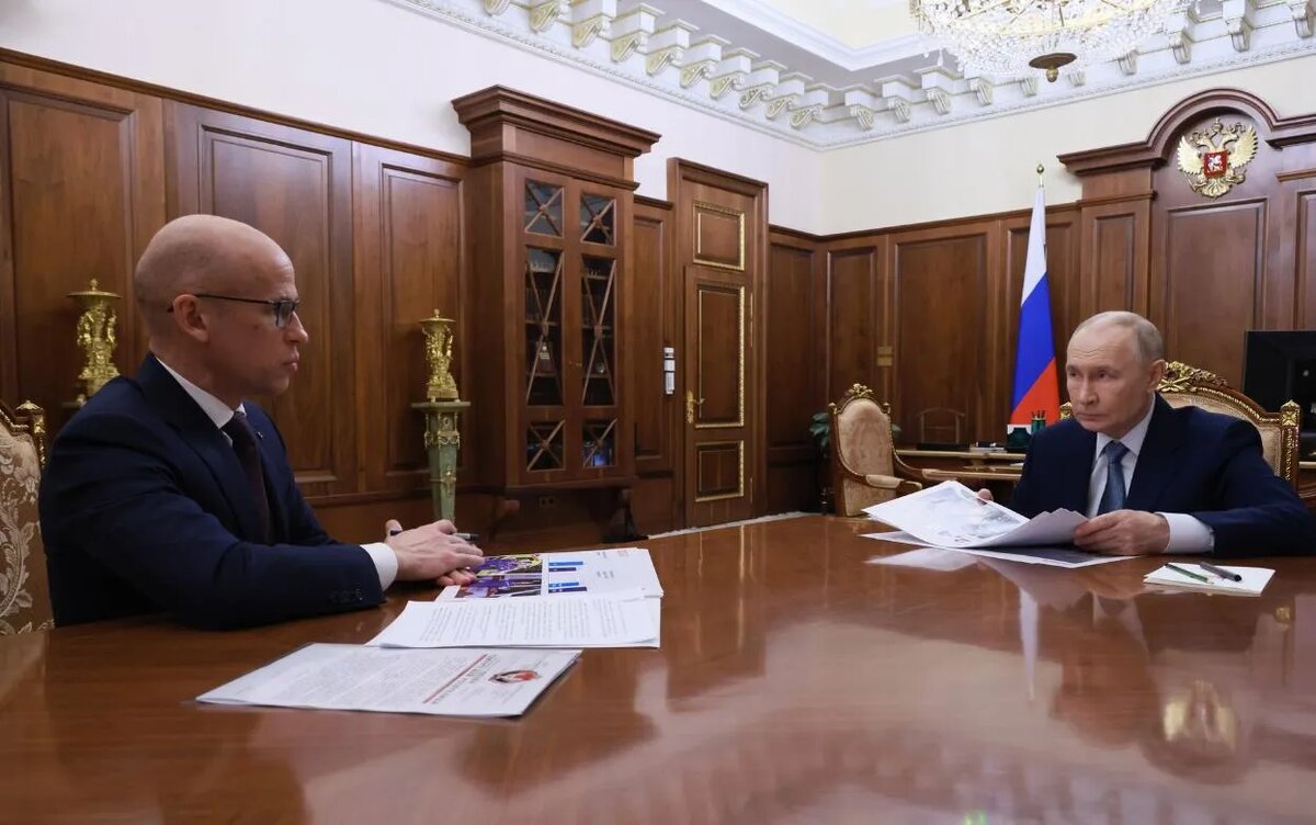    Строительство школ, демографию и поддержку ветеранов СВО обсудил Президент России с Александром Бречаловым