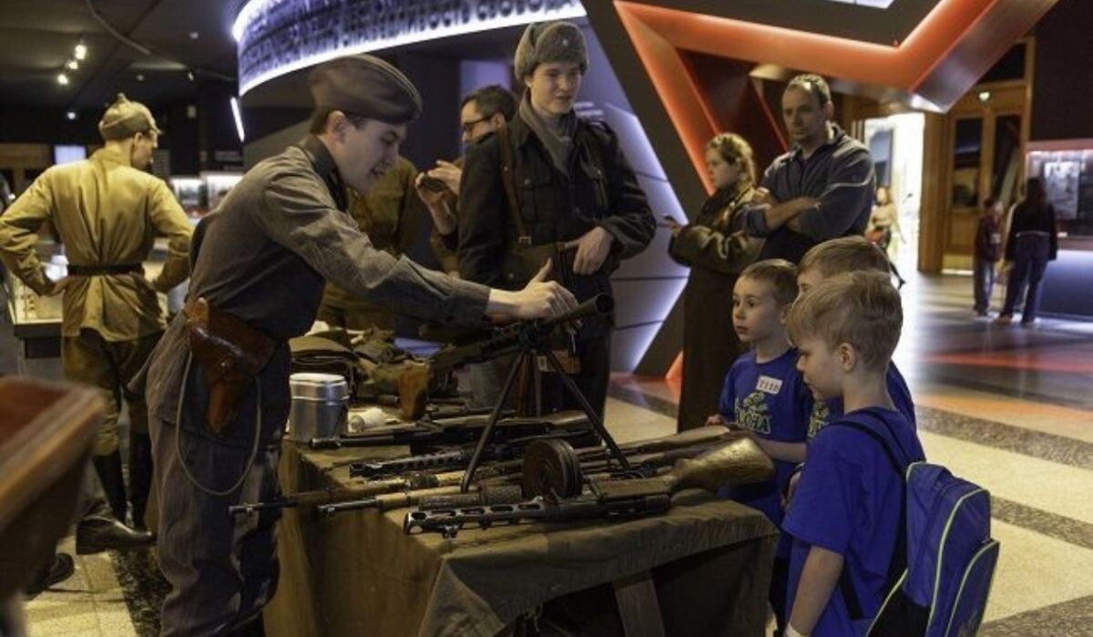    Интерактивная выставка в Музее Победы. Источник: victorymuseum.ru Автор фото: Пресс-служба Музея Победы