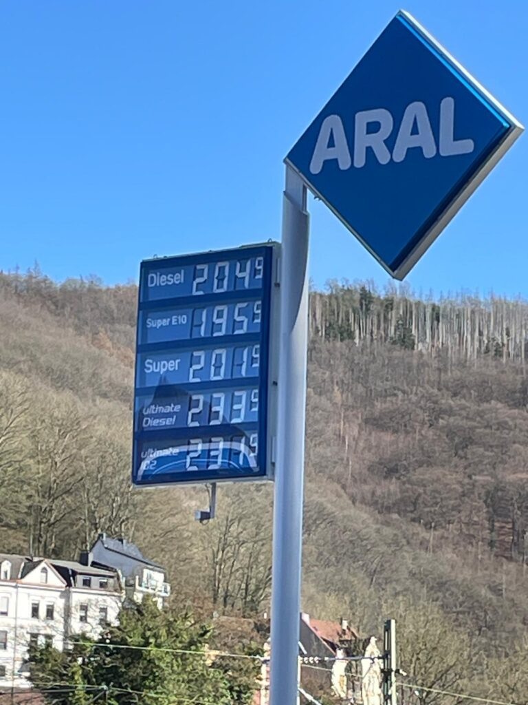      «У нас один выход — договориться с Россией»: премьер Бельгии знает, где взять дешевый газ
