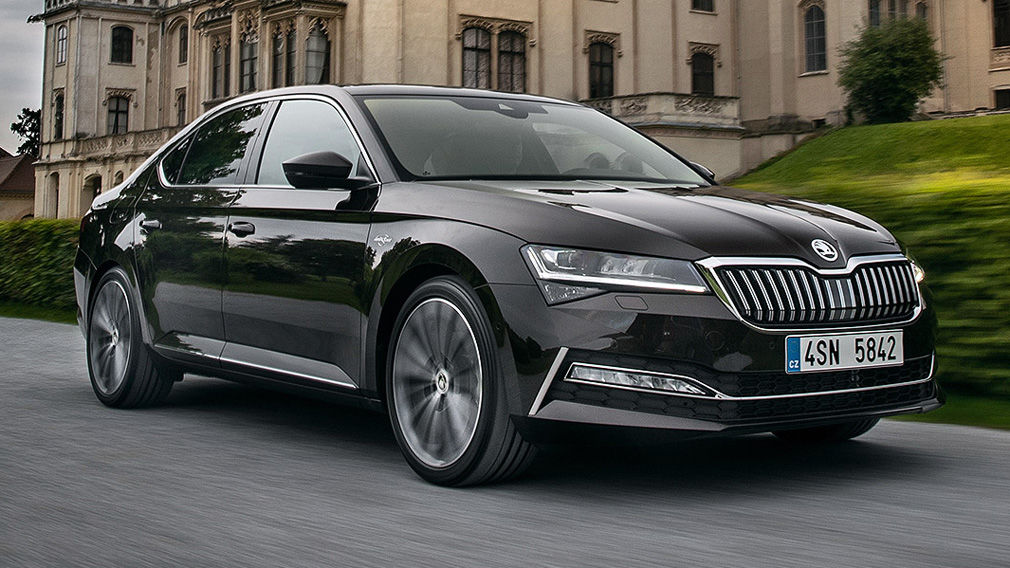 Skoda Superb 2.0 TDI. Источник: fastestlaps.com