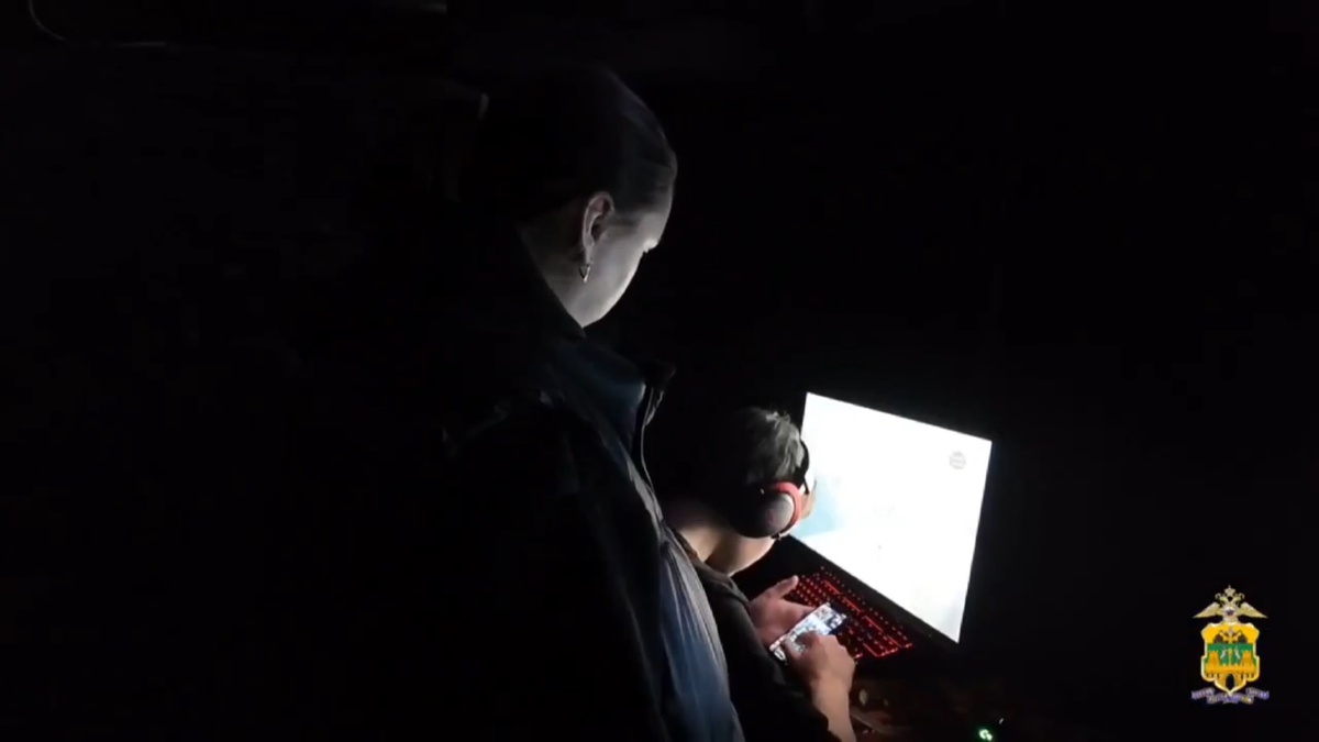 кадр из видео: полиция Сочи  📷
