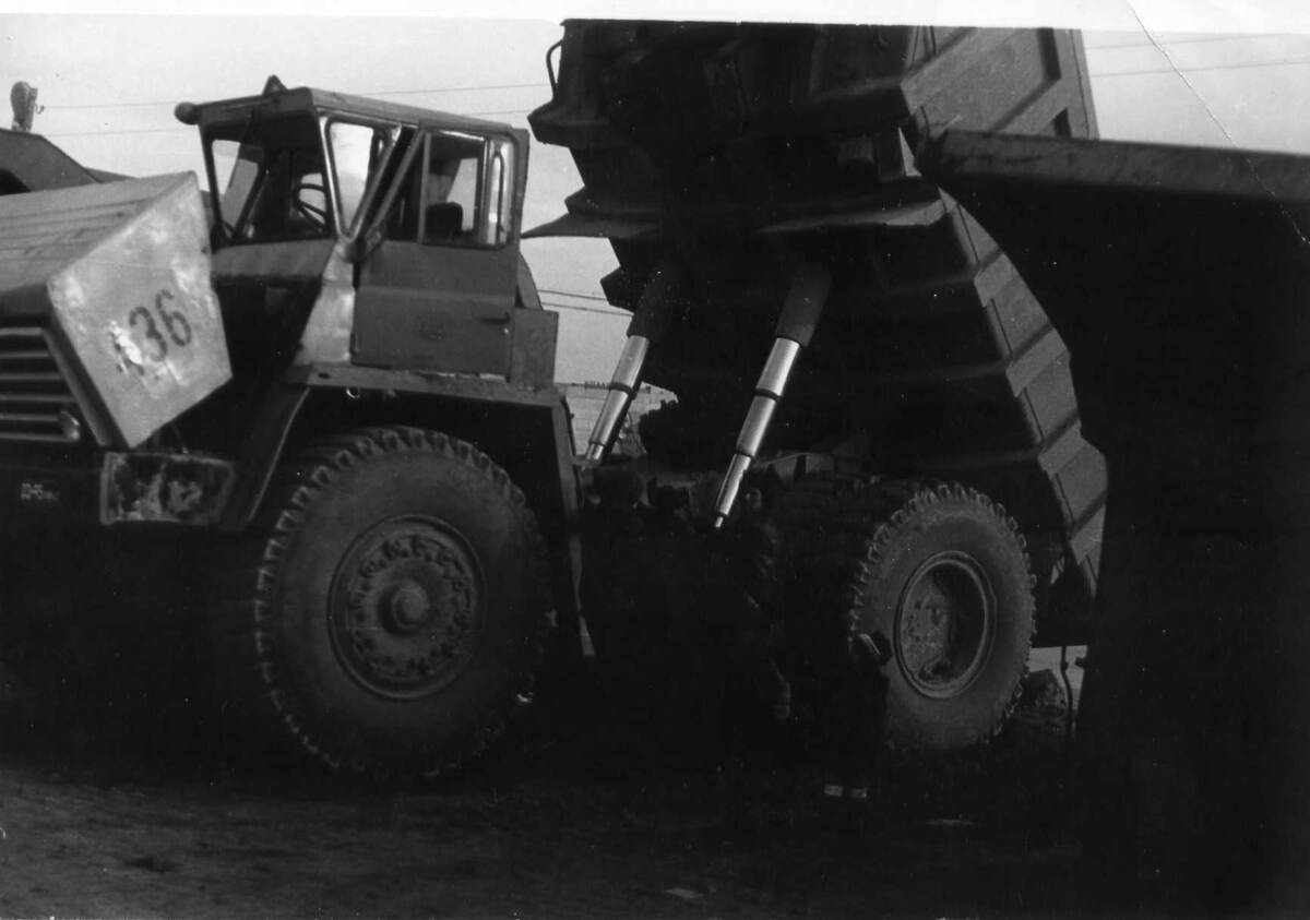 Фото автора. 80 годы двадцатого века. БелАЗ–548.