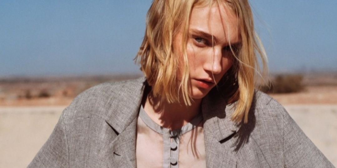 Emporio Armani показал кампанию, вдохновленную романтикой путешествий