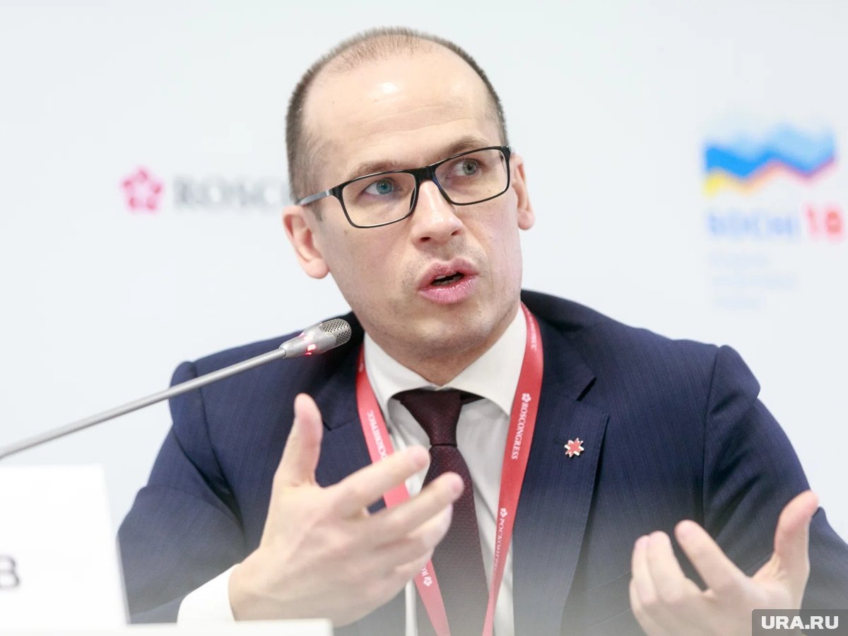    Глава Удмуртии Александр Бречалов надеется на дополнительную поддержку Центра, считает политолог Сергей Ознобищец
