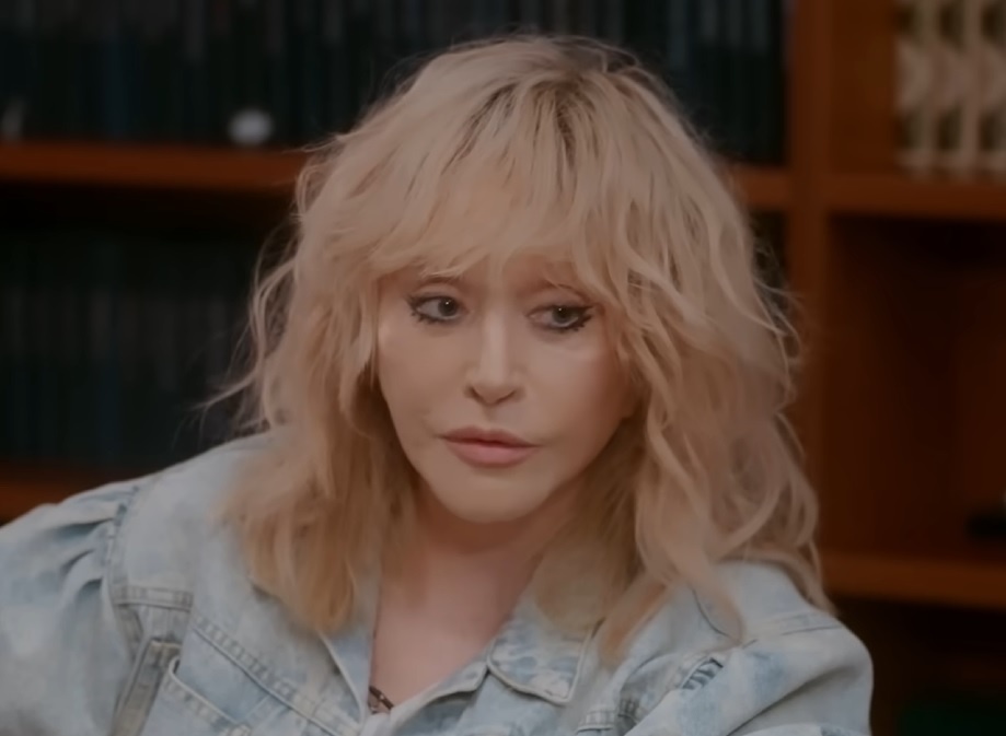 Скриншот из видеоитервью