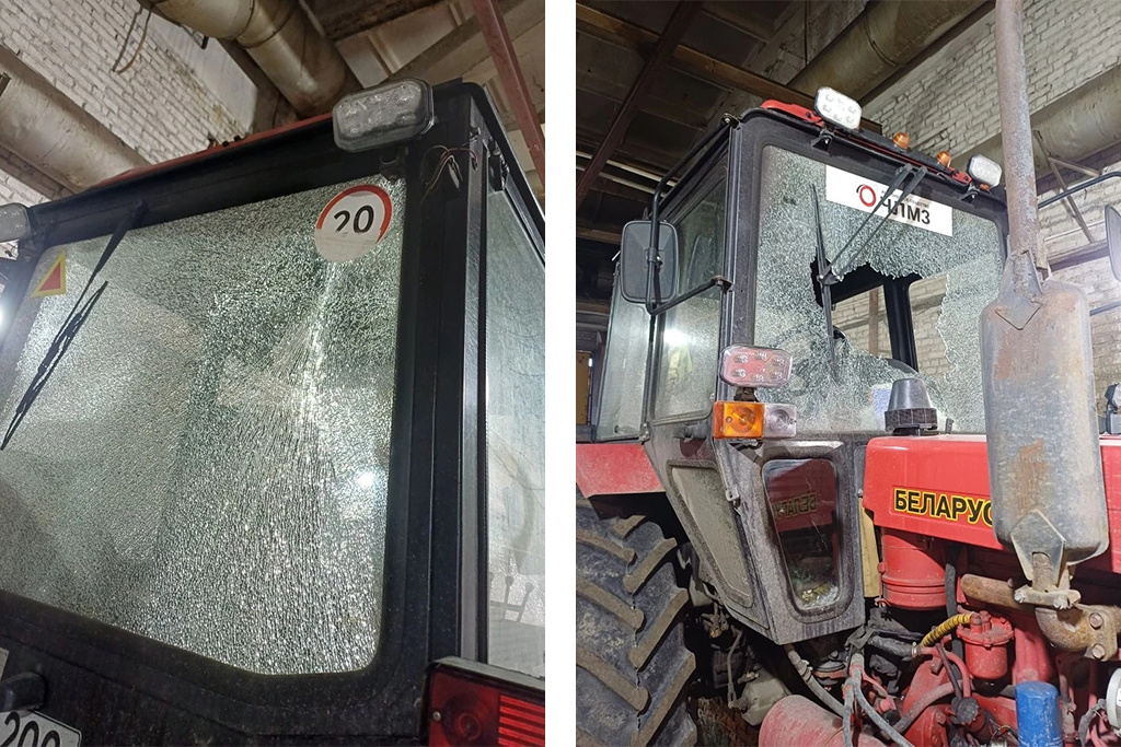    Происшествие случилось 13 марта около 19:50 на Кирилловском шоссе, 50. Неизвестный выстрелил из пневматического оружия в заднее стекло трактора МТЗ−82