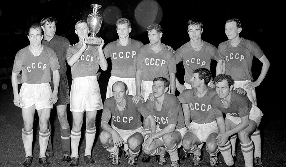 Чемпионат Европы 1960 — первый турнир в истории и триумф СССР