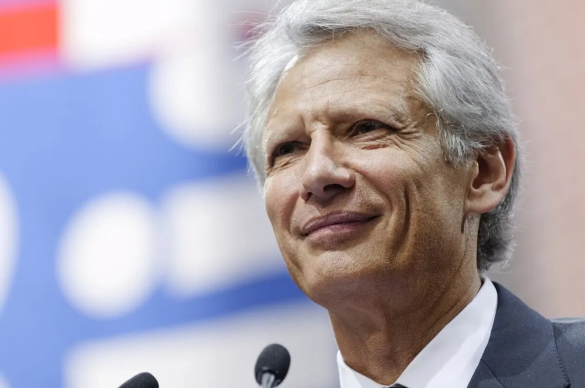 Бывший премьер-министр Франции Доминик де Вильпен