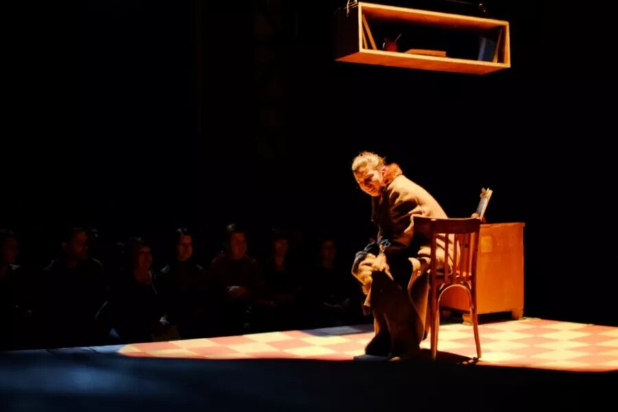 Сцена. Театр. Театральная постановка Сергей Кулыгин, "БР"   📷