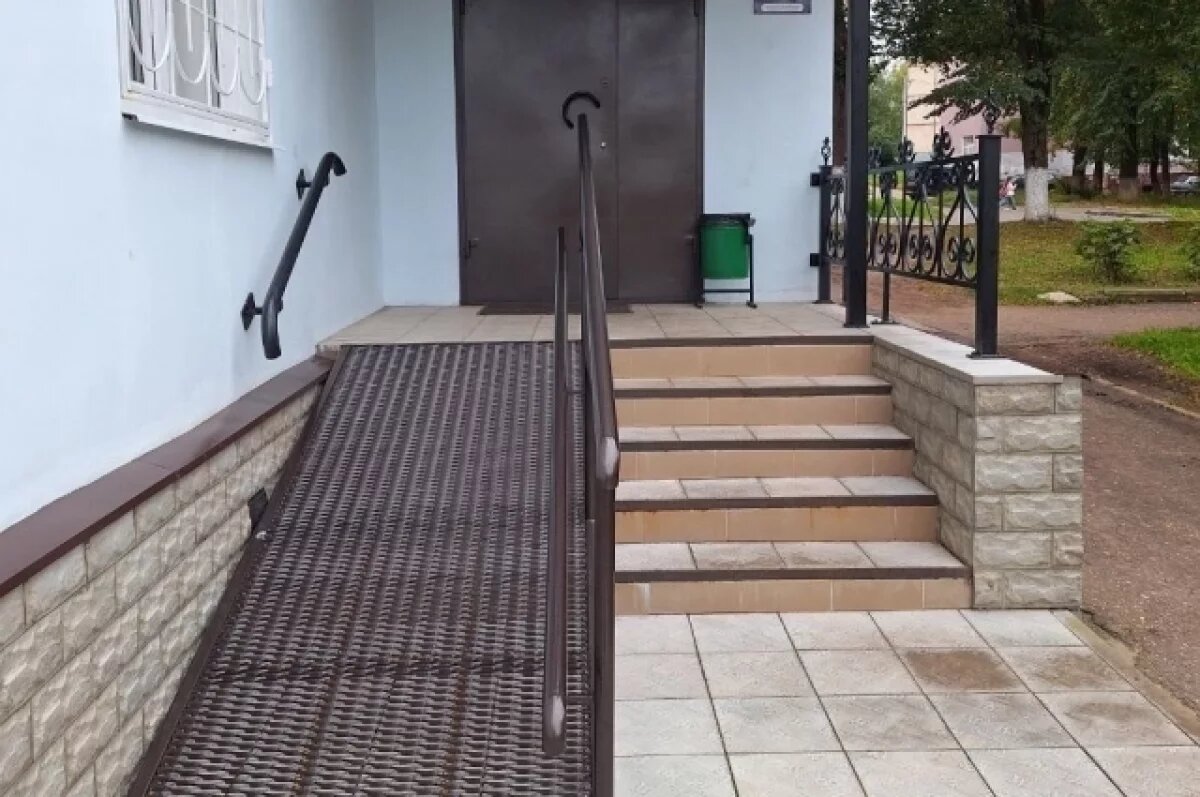    Почта России выплатит компенсацию сломавшей ногу волгоградке