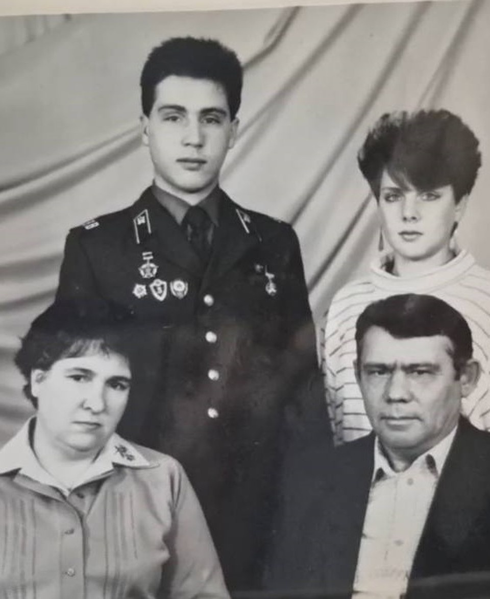    Валентина с мужем и детьми. Фото: Центр соцобслуживания №1 в Волгодонске.