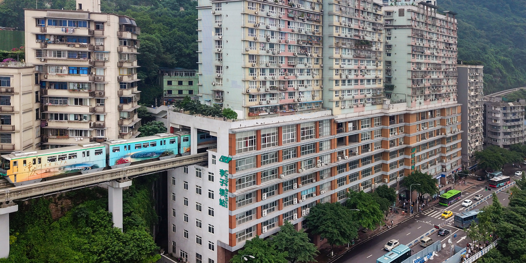 Метро через жилой дом: станция Лизиба