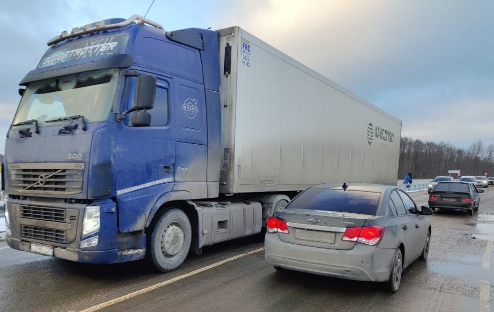    Ограничения для фур введут в Нижегородской области с 23 марта