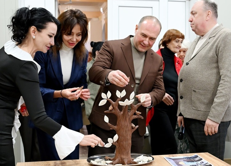 Культурный код приграничья: в Курске запустили проект по сохранению гончарных традиций