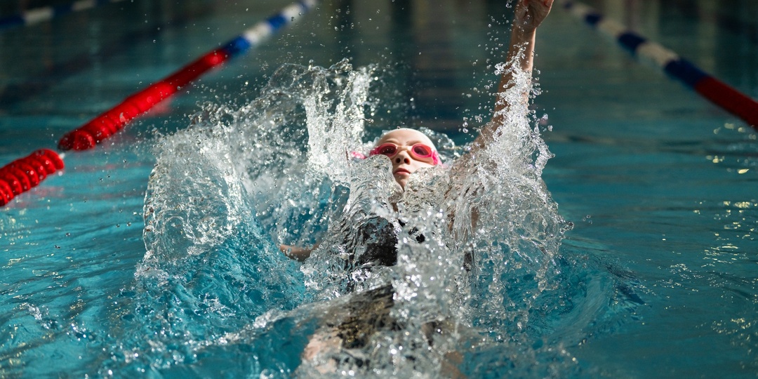 «Почему плавание — навык на уровне чтения и письма»