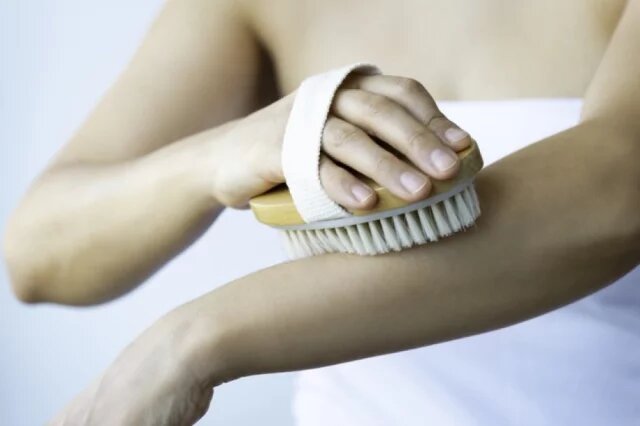    К чему снится щетка?