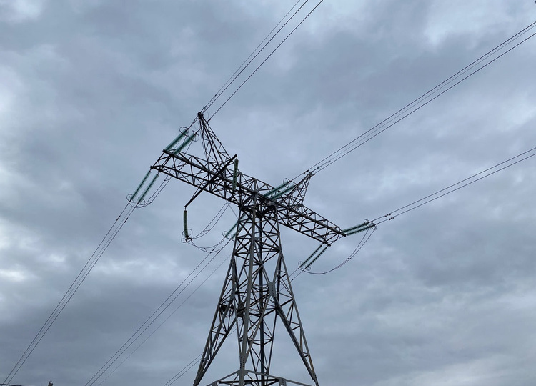 Два вражеских БПЛА атаковали объект энергетики в Курской области 16 марта