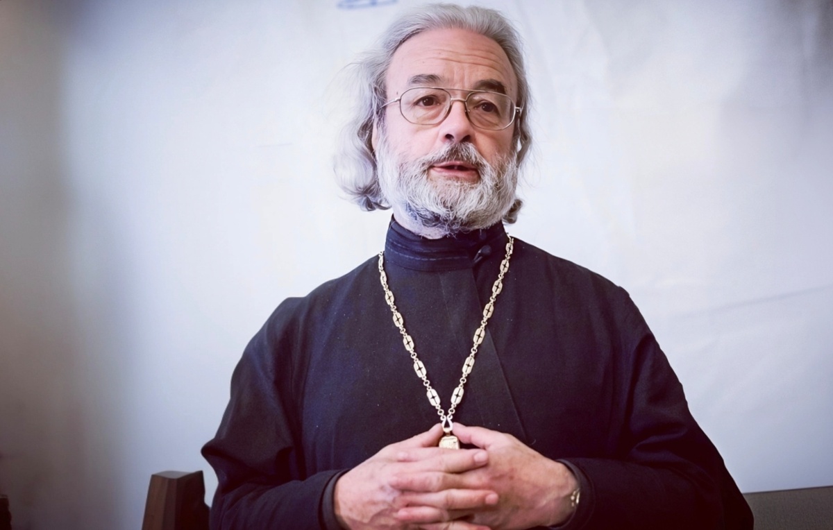 Александр Ильяшенко — протоиерей, настоятель храма Всемилостивого Спаса бывшего Скорбященского монастыря (г. Москва).