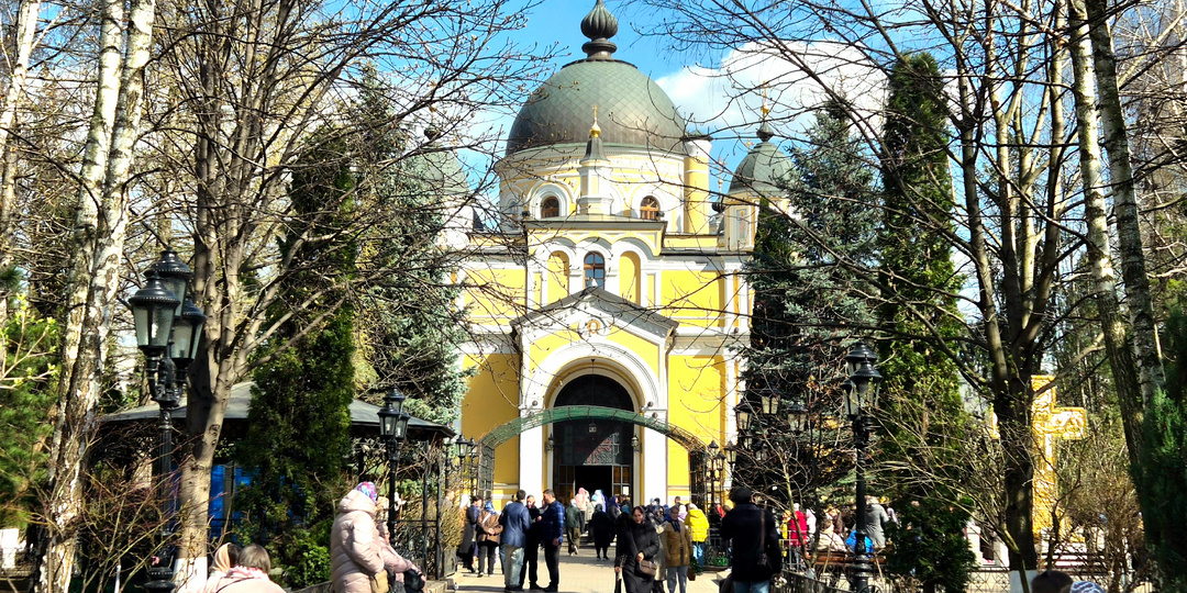 Пасхальный полукруг: планируем прогулку по монастырям Москвы