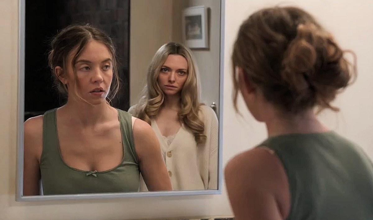 Кадр из фильма «Горничная» (2025)