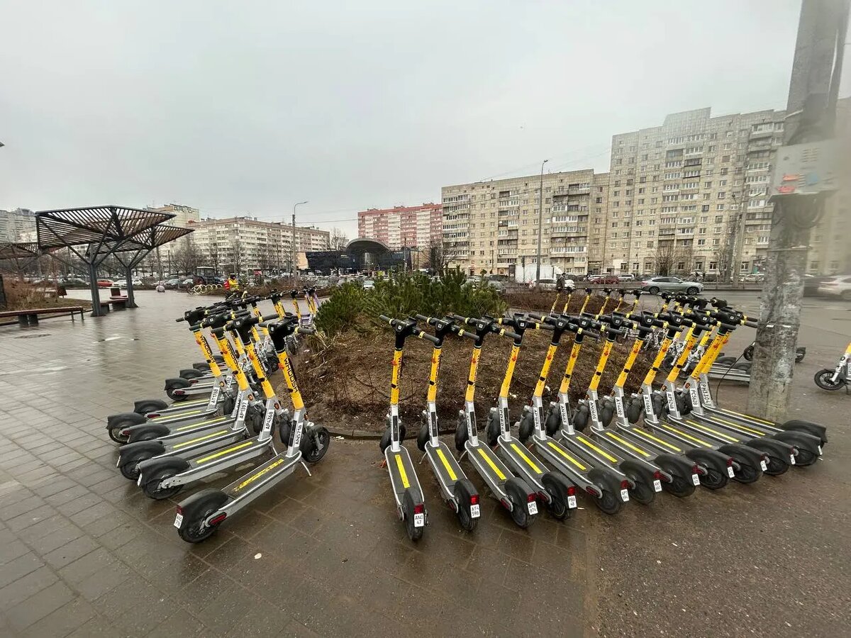    Метро «Удельная», 16 марта. Фото: Мойка78