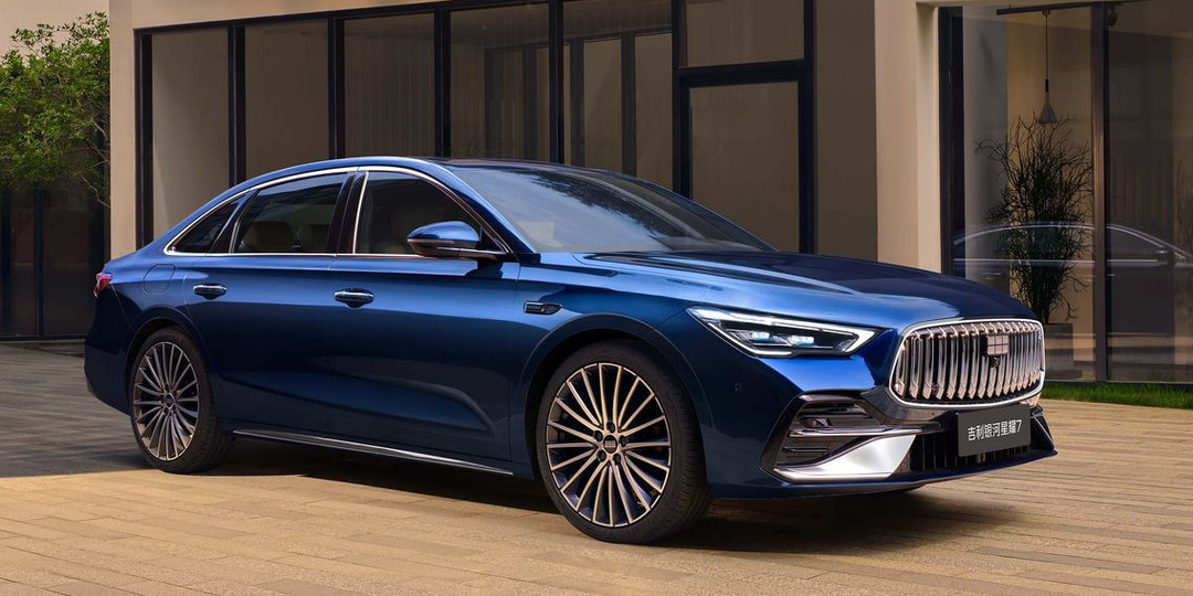 Geely готовит гибридного конкурента Camry