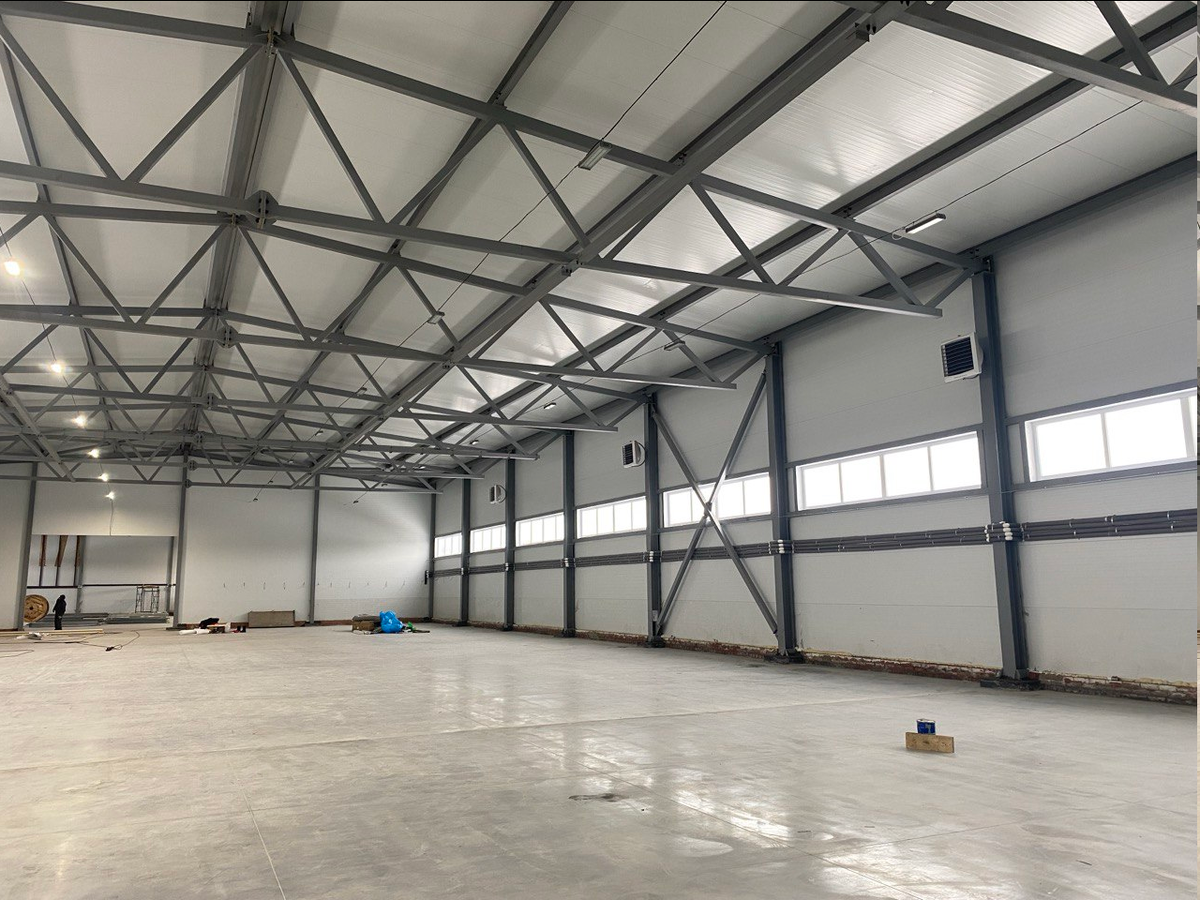 Внутри такого помещения предстоит создать комфортную температуру для работы или хранения