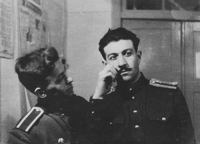 Абдулла Магомедбекович Мурсалов справа