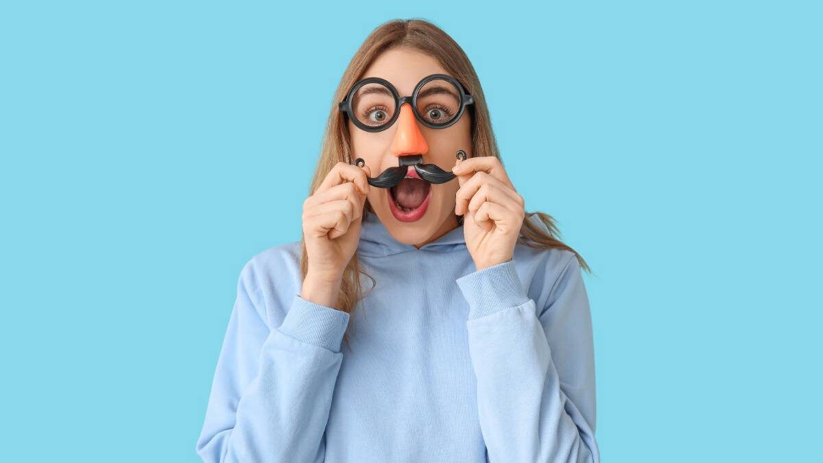    Некоторые компании нанимают людей, развлекающий персонал в офисе / Фото: Shutterstock
