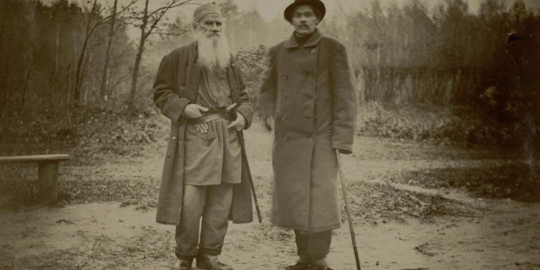 Фотография, которой не было: дружили ли Толстой и Горький?