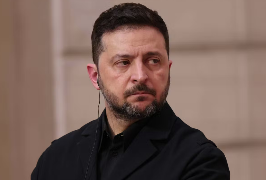 Если депутаты не справляются со своей работой в парламенте, в будущем их могут призвать на военную службу © Le Parisien/Arnaud Journois/imago