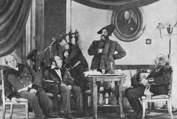 Сцена из спектакля МХАТа. 1930-ые годы