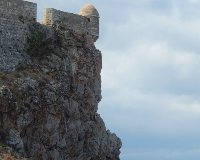 Крит. Ретимно