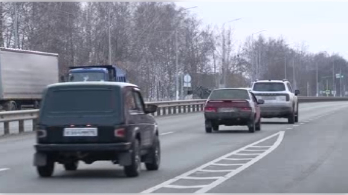    Дороги, озеленение, экзотические растения и кадровые изменения — основные темы сегодняшнего заседания Правительства в Курске