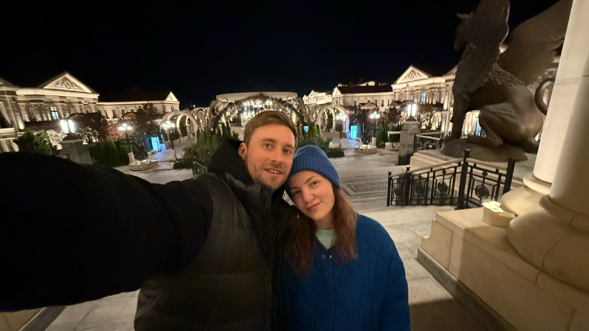 Всем привет! Меня зовут Юля, здесь я делюсь классными рецептами и просто своей жизнью. Давайте дружить! Это мы в Крыму в октябре (Новый Херсонес)